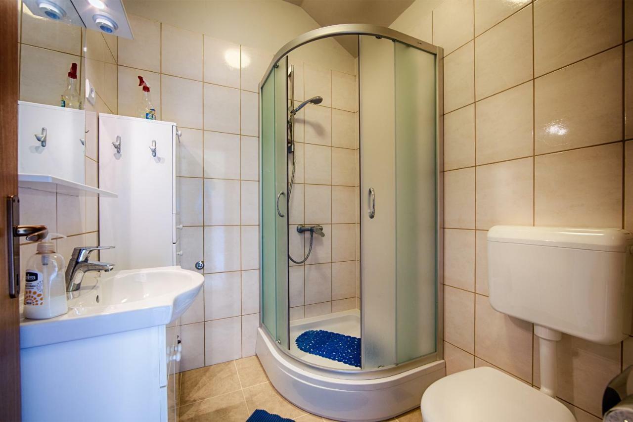 Betini Apartments - Authentic Island Escape Komiža Εξωτερικό φωτογραφία