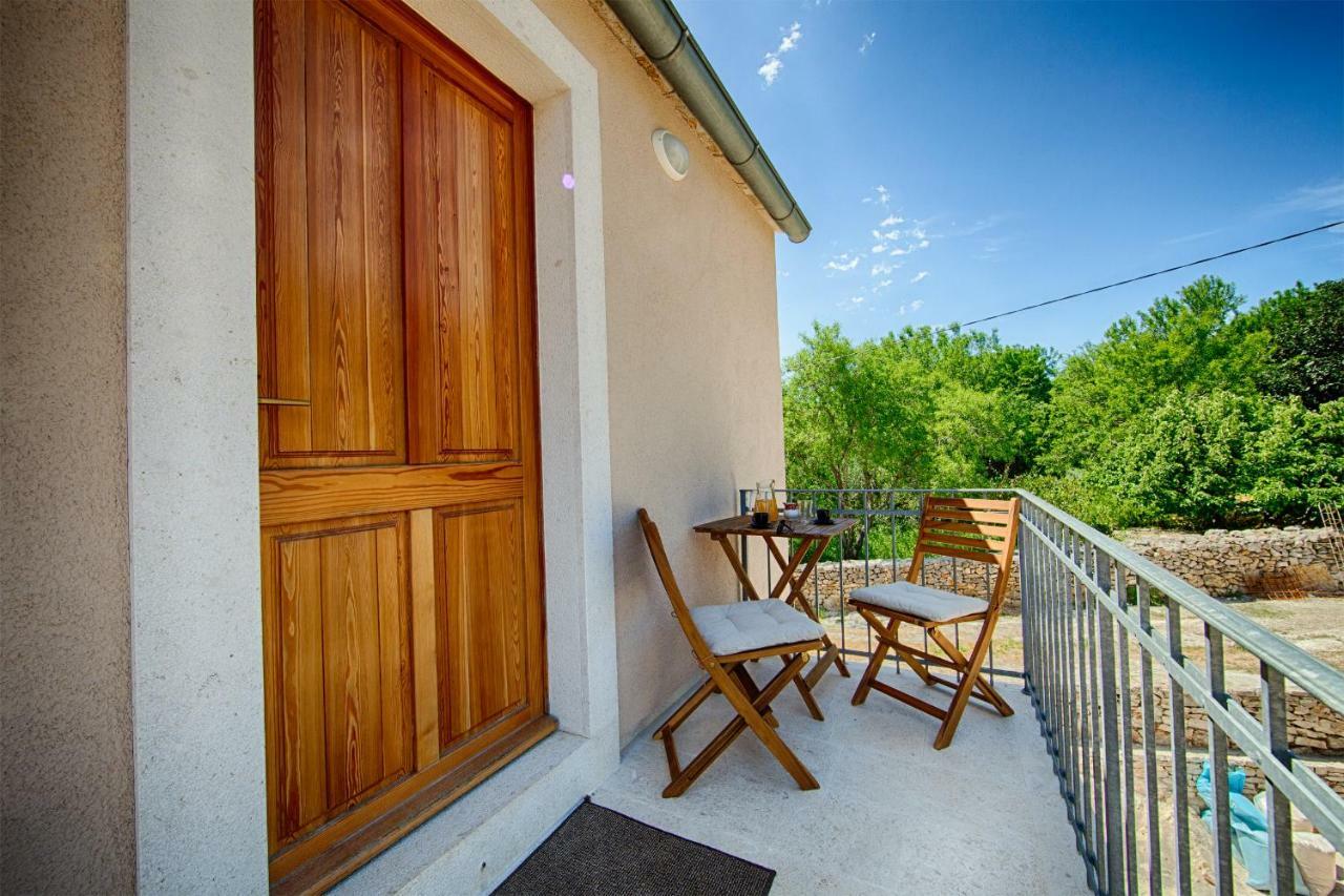 Betini Apartments - Authentic Island Escape Komiža Εξωτερικό φωτογραφία